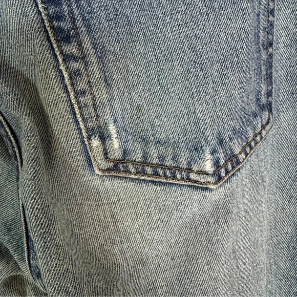 Reformation High Rise Distressed Cigarette Jean in Dark Stone Wash Size 26 - Picture 6 of 11